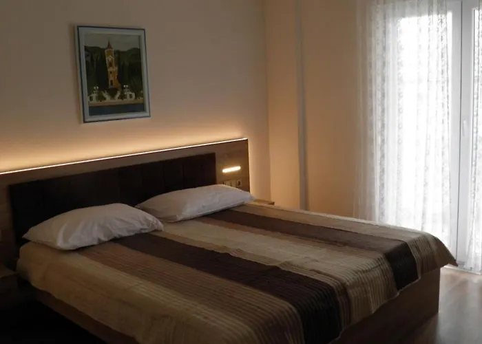 Apartmani S Dvije Spavace Sobe 4 Osobe