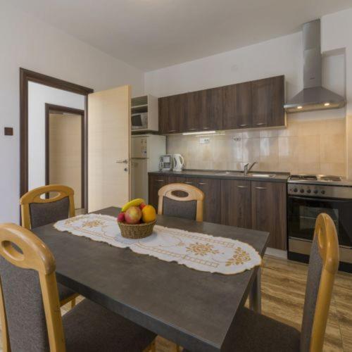 S Dvije Spavace Sobe 4 Osobe Apartment